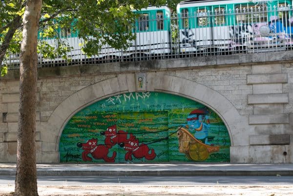 roteiro diferente por paris da street art oh lala dani