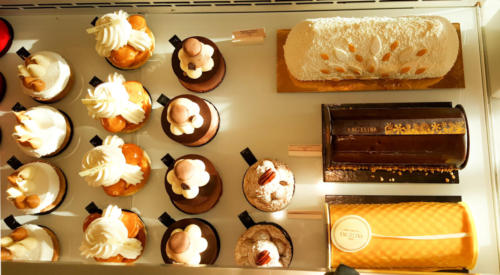 pâtisseries da loja angelina em paris todas as sobremesas